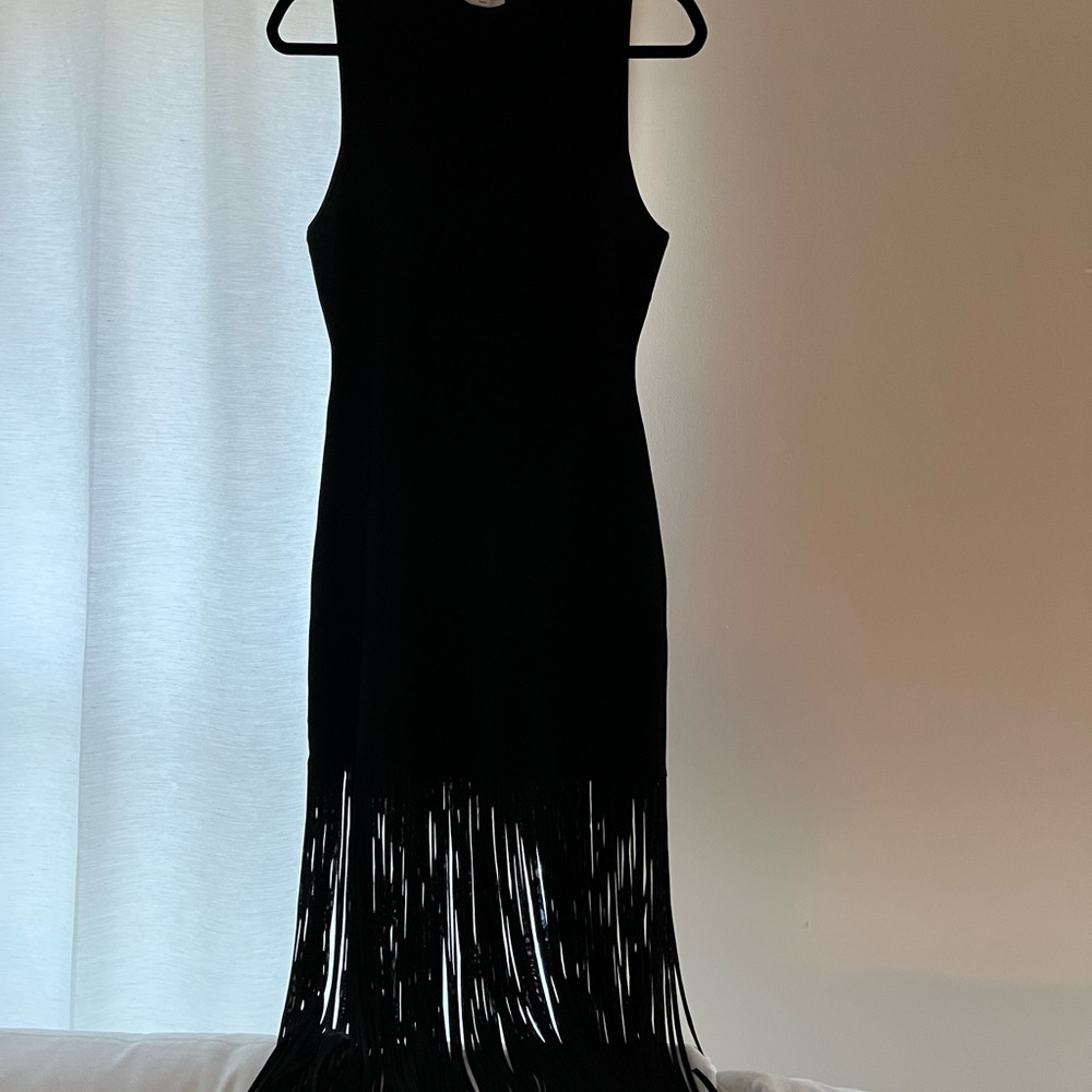 Sandro Ladies black elegant night out dress. Gorgeous on!❤️